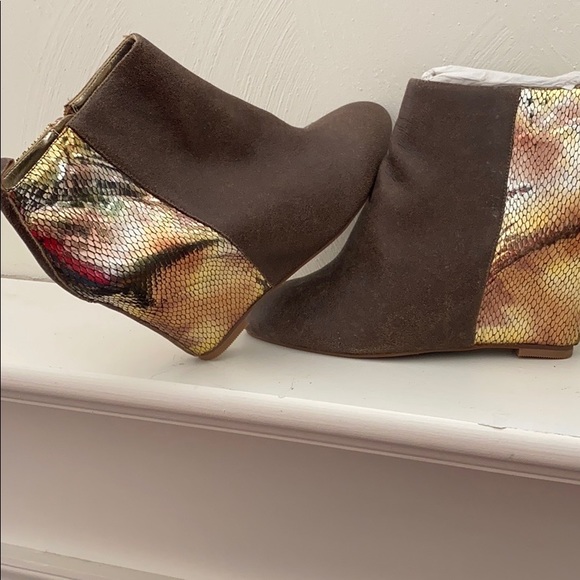 Booties - Picture 2 of 3